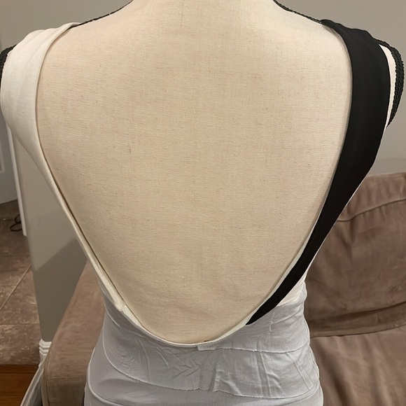 EUC Bailey 44 Low Back Black White Gray Tiered Bodycon Dress size Small - Picture 7 of 10